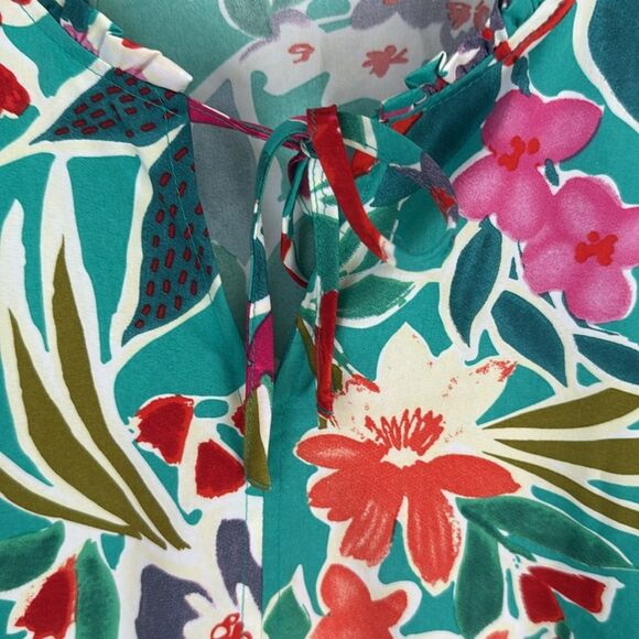 Umgee Vibrant Floral Blouse - Green and Red Small - Picture 7 of 9